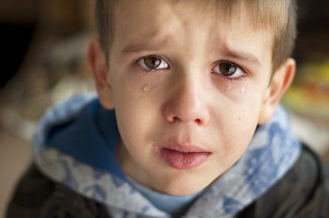 Copiii nu ar trebui să plângă singuri: hai să îi ajutăm împreună!